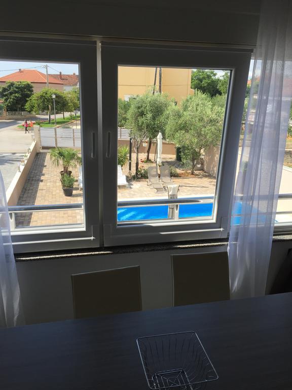Apartments Nika & Karla Бибинє Екстер'єр фото